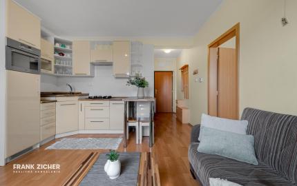 Predávame praktický 3 izbový byt pri kúpalisku Delfín v Ružinove, Miletičová ulica