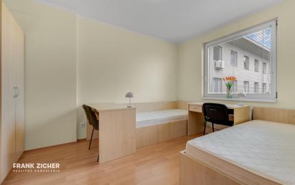 Predávame praktický 3 izbový byt pri kúpalisku Delfín v Ružinove, Miletičová ulica