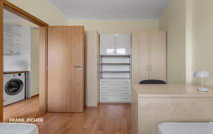 Predávame praktický 3 izbový byt pri kúpalisku Delfín v Ružinove, Miletičová ulica