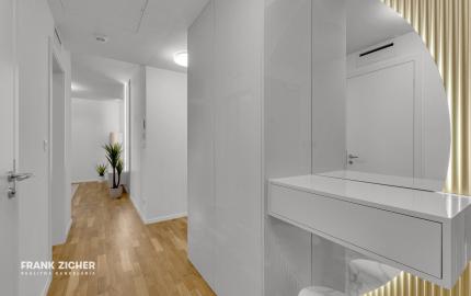 Predávame zariadený 3 izbový apartmán s 2 balkónmi v projekte METROPOLIS