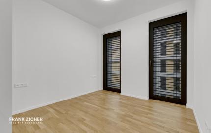 Predávame zariadený 3 izbový apartmán s 2 balkónmi v projekte METROPOLIS