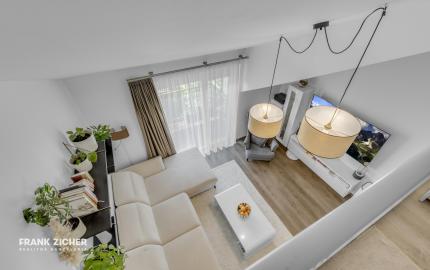 REZERVOVANÉ - Predávame 3.i byt s veľkým balkónom v kvalitnej 9 ročnej nadstavbe so súkromnou záhradou