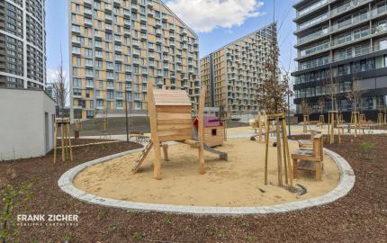 Predávame zariadený 3 izbový apartmán s 2 balkónmi v projekte METROPOLIS