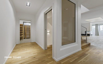 FRANK ZICHER – Predávame rodinnú vilu vo vysokom štandarde na Bratislavskej Kolibe