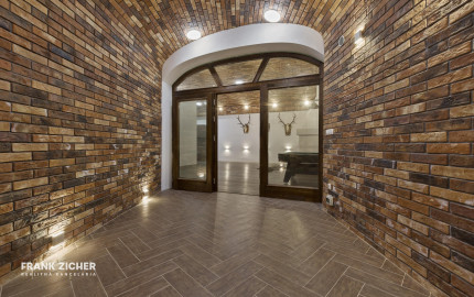 FRANK ZICHER – Predávame rodinnú vilu vo vysokom štandarde na Bratislavskej Kolibe