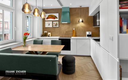 FRANK ZICHER – Predávame 3i byt po kompletnej rekonštruckcii v Starom meste