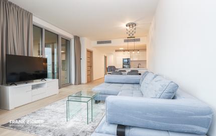 FRANK ZICHER - Prenajímame priestranný 3i byt 98 m² s výhľadom na hrad, SKY PARK VEŽA 2