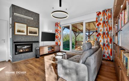 REZERVOVANÉ - Predávame samostatný 4.i rodinný dom s garážou a 4-árovým pozemkom, Bazalková, Malinovo