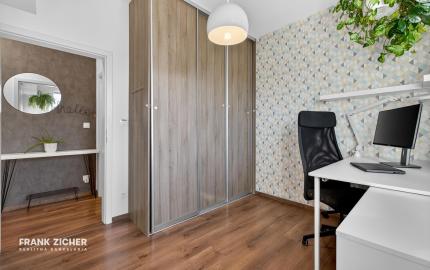 REZERVOVANÉ - Predávame samostatný 4.i rodinný dom s garážou a 4-árovým pozemkom, Bazalková, Malinovo