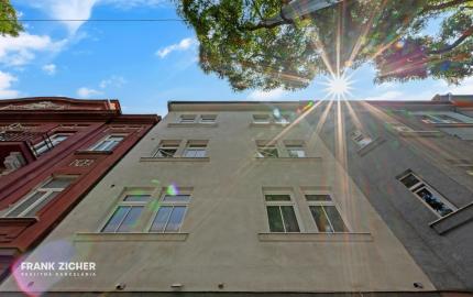 FRANK ZICHER – Predávame 3i byt po kompletnej rekonštruckcii v Starom meste