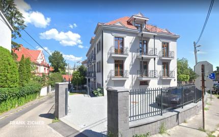 FRANK ZICHER – Prenajímame priestranný 4i byt (157 m2) s terasou v novostavbe na Boženy Nemcovej