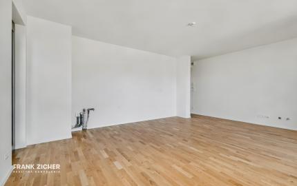 FRANK ZICHER - Predávame 3 izbový apartmán s 2 balkónmi v skolaudovanom projekte METROPOLIS v Downtowne, BA.I.