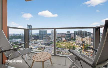 REZERVOVANÉ - Predávame nadštandardný 2. izbový byt v projekte Klingerka na 24. poschodí so západnou orientáciou a výhľadmi na hrad