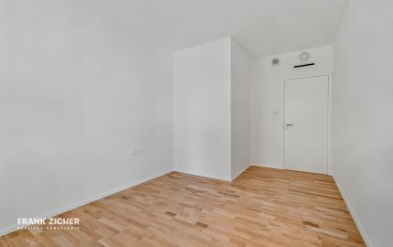 FRANK ZICHER - Predávame 3 izbový apartmán s 2 balkónmi v skolaudovanom projekte METROPOLIS v Downtowne, BA.I.