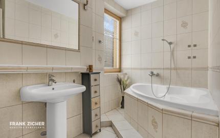 FRANK ZICHER - Prenajímame 2-izb. mezonet na Zochovej ulici s terasou s krásnym výhľadom na mesto