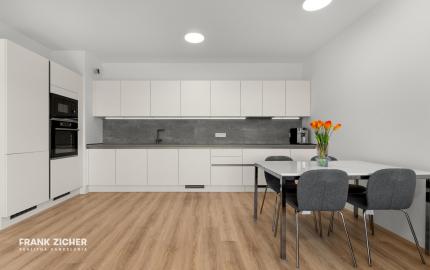 REZERVOVANÉ – Predávame 3 izb. exkluzívny byt v novostavbe so 180-stupňovým výhľadom na Bratislavu