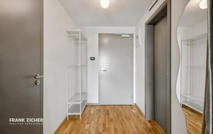 Predávame apartmán s balkónom v projekte METROPOLIS, s možnosťou okamžitého nasťahovania