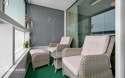 FRANK ZICHER - Prenajímame 2i byt s lodžiou a výhľadom na Staré Mesto v projekte PANORAMA CITY