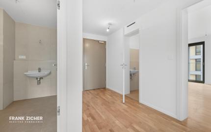 REZERVOVANÉ - Predávame 3 izbový apartmán s 2 balkónmi v skolaudovanom projekte METROPOLIS v Downtowne, BA.I.