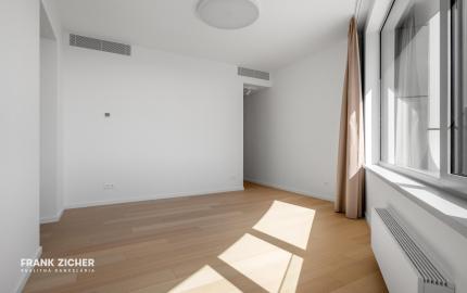 PRENAJATÉ - Prenajímame ešte neobývaný 4i byt na 22 poschodí s pekným výhľadom, SKY PARK RESIDENCE 4