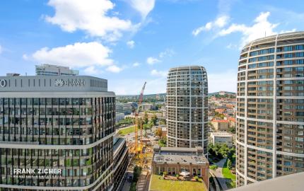 PRENAJATÉ - Prenajímame ešte neobývaný 4i byt na 22 poschodí s pekným výhľadom, SKY PARK RESIDENCE 4