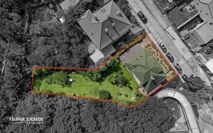 FRANK ZICHER - Predávame rodinný dom s velkým pozemkom 928m2 v Horskom parku, Gorazdova ulica