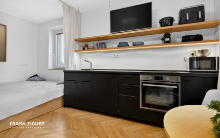 Prenajímame dizajnový 1-izbový byt s balkónom na Martinčekovej ulici