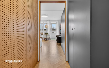 Prenajímame dizajnový 1-izbový byt s balkónom na Martinčekovej ulici