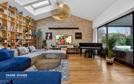 Predávame moderný  bungalov s bazénom v Rusovciach