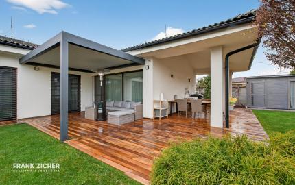 Predávame moderný  bungalov s bazénom v Rusovciach