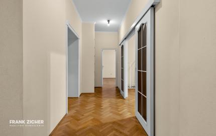 Prenajímame veľkometrážny byt pri Horskom parku