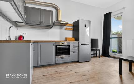 Prenajímame veľký 2 izbový byt so záhradkou (23 m2) a parkovacím státím v Dúbravke