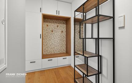 Prenajímame moderný byt na Seberíniho ulici s parkovacím miestom v garáži