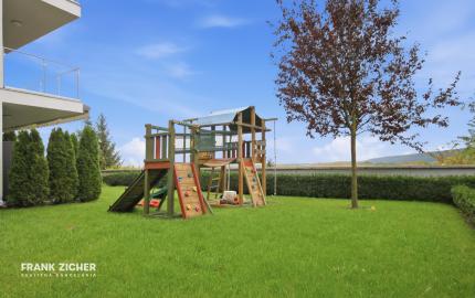 Prenajímame veľkometrážny byt s veľkou záhradou v obľúbenom projekte Condominium Renaissance