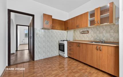 Predávame priestranný  4-izbový byt (85 m²) v blízkosti jazera Draždiak, Ľubovnianska ulica