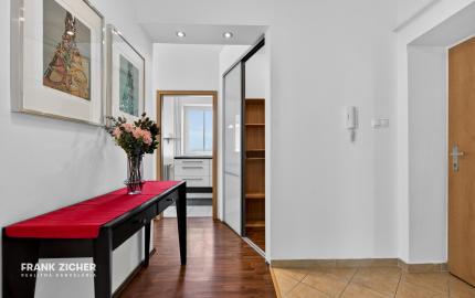 Predávame priestranný 3-izbový byt v atraktívnej lokalite pri Horskom parku