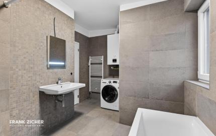 Predávame slnečný 3-izbový mezonet s výhľadom na Kramároch