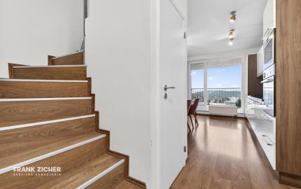 Predávame slnečný 3-izbový mezonet s výhľadom na Kramároch