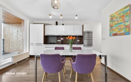 Predávame slnečný 3-izbový mezonet s výhľadom na Kramároch