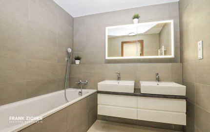 Prenajímame dizajnový a priestranný 3i byt v obľúbenom projekte SKY PARK