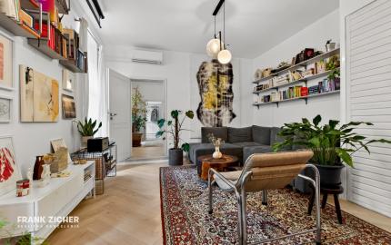 Predávame 2,5-izbový byt po kompletnej rekonštrukcii v Starom meste orientovaný do vnútrobloku s možnosťou parkovania