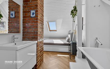 Predávame jedinečný 2-izbový mezonet na Žilinskej ulici pri Slovenskom rozhlase