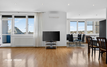 Prenajímame 3-izbový byt v srdci Starého Mesta - Dunajská ulica