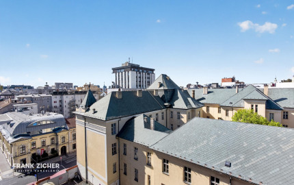 Prenajímame 3-izbový byt v srdci Starého Mesta - Dunajská ulica