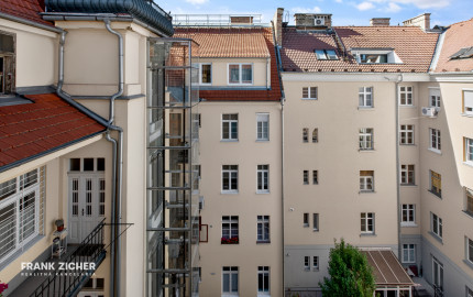 Predávame veľkometrážny 5-izbový byt na Grösslingovej ulici