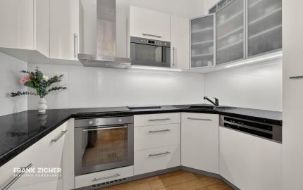 Predávame priestranný 4-izbový byt (100 m²) na Panenskej ulici v Starom Meste