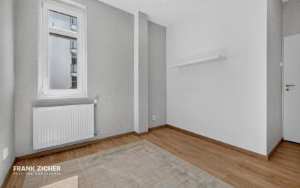 Prenajímame 3-izbový byt s parkovaním na Hradnom kopci vo vilovej štvrti