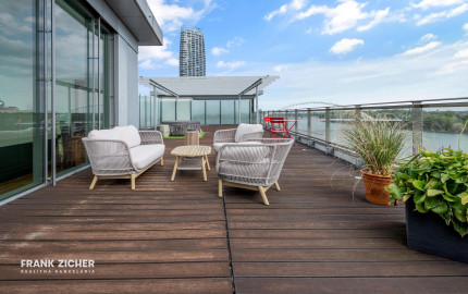 Prenajímame exkluzívny 4-izbový penthouse s panoramatickou terasou v Eurovea I