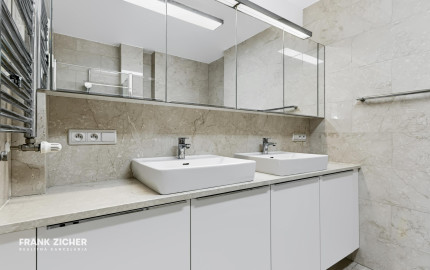 Predávame 3-izbový byt (117 m²)  pri Hviezdoslavovom námestí na Strakovej ulici