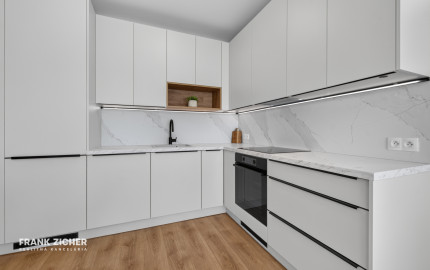 Predávame kompletne zariadený 2-izbový byt s parkovaním v projekte ELEMENT Lamač